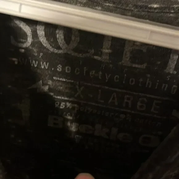 Men’s Society Tee Shirt from the Buckle. Amazing shape, Size X-Large 👕 - Picture 3 of 4